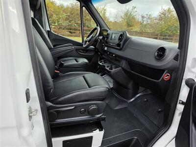 2019 Mercedes-Benz Sprinter 3500XD - Photo 11 - Oregon City, OR 97045