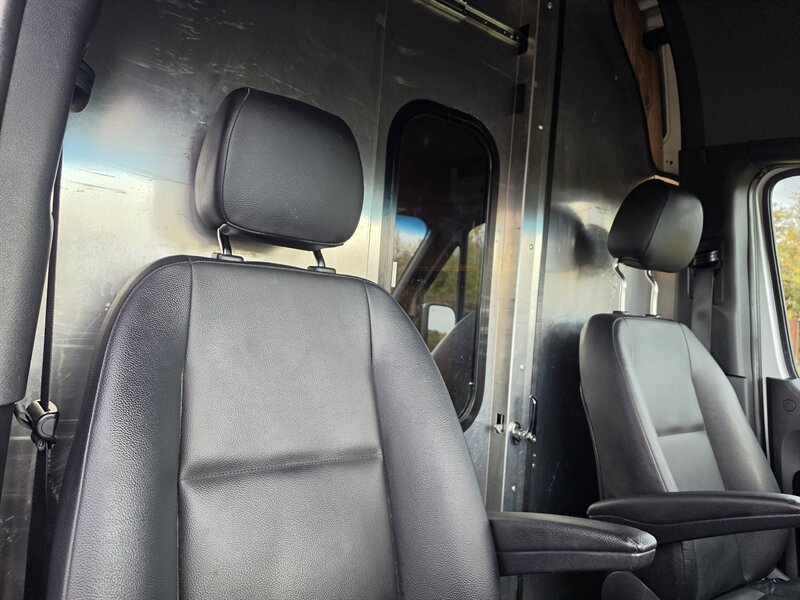 2019 Mercedes-Benz Sprinter 3500XD - Photo 15 - Oregon City, OR 97045