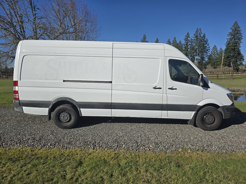 2017 Mercedes-Benz Sprinter Worker 2500  