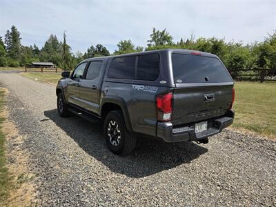 2016 Toyota Tacoma SR V6   - Photo 8 - Oregon City, OR 97045