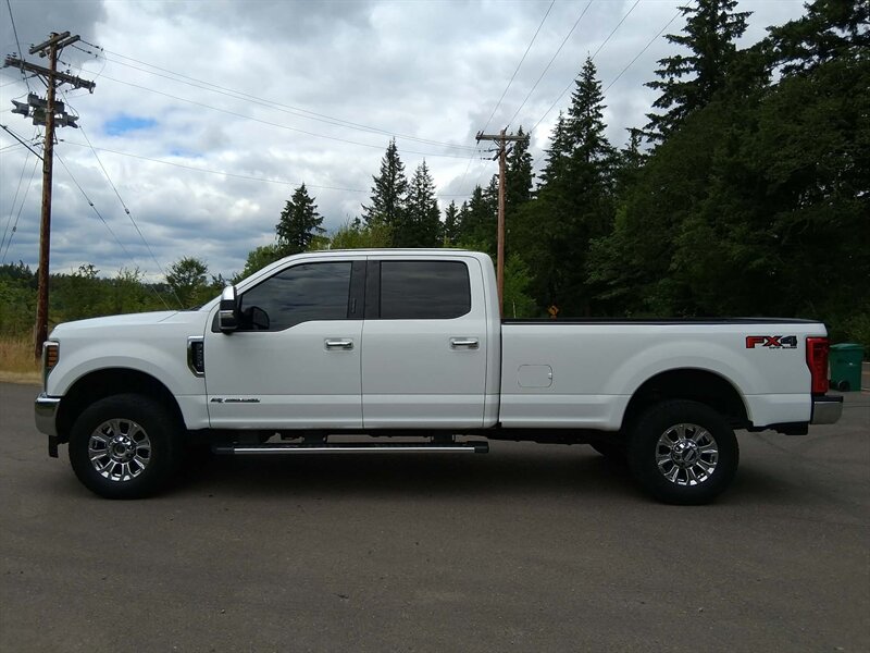 2018 Ford F-350 Super Duty XL   - Photo 1 - Oregon City, OR 97045