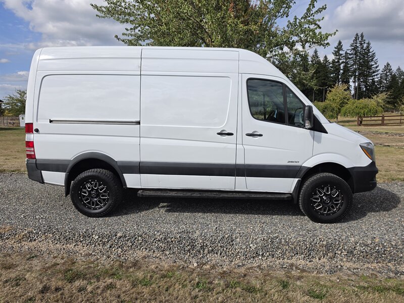 2016 Mercedes-Benz Sprinter 2500   - Photo 1 - Oregon City, OR 97045