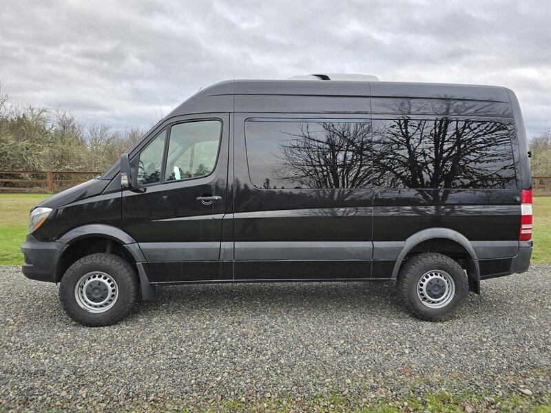 2018 Mercedes-Benz Sprinter 2500   - Photo 1 - Oregon City, OR 97045