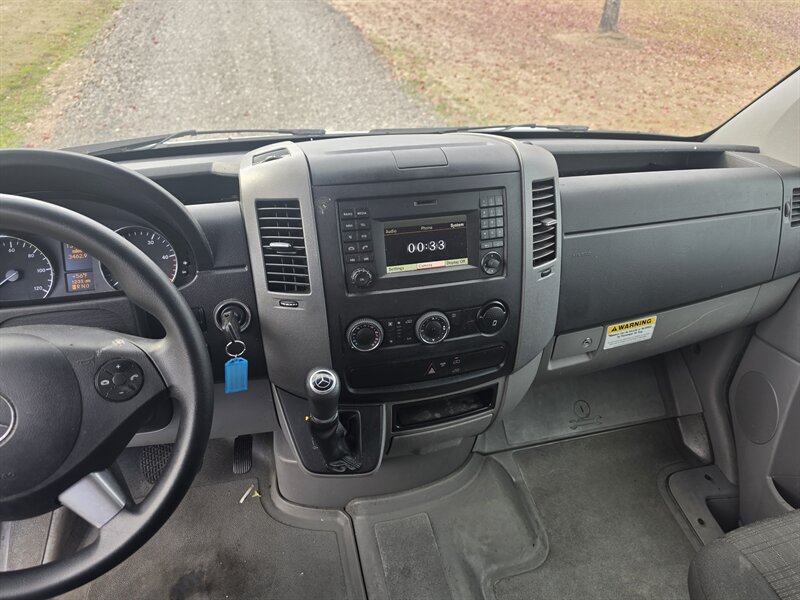 2016 Mercedes-Benz Sprinter 3500 - Photo 11 - Oregon City, OR 97045