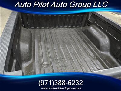 2002 Ford F-150 Harley-Davidson - Photo 16 - Oregon City, OR 97045