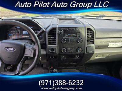 2017 Ford F-250 Super Duty XL - Photo 14 - Oregon City, OR 97045