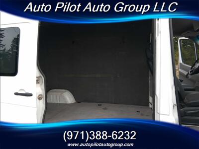 2007 Dodge Sprinter 2500 - Photo 12 - Oregon City, OR 97045
