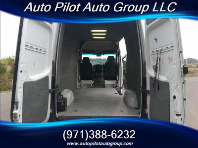 2007 Dodge Sprinter 2500 - Photo 11 - Oregon City, OR 97045