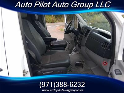 2007 Dodge Sprinter 2500 - Photo 10 - Oregon City, OR 97045