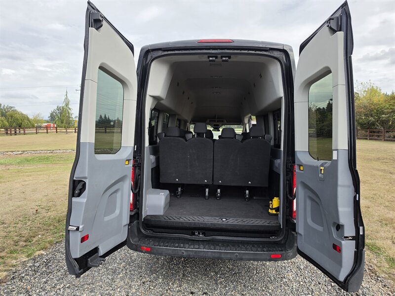 2017 Ford Transit 350 HD XL - Photo 16 - Oregon City, OR 97045