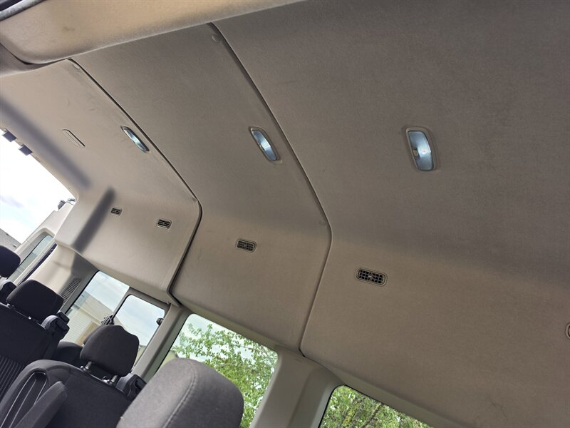 2017 Ford Transit 350 HD XL - Photo 18 - Oregon City, OR 97045
