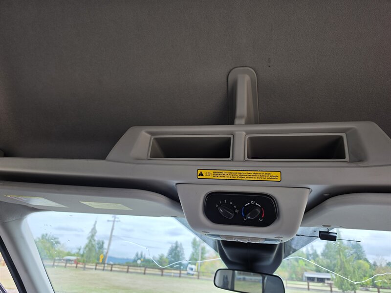 2017 Ford Transit 350 HD XL - Photo 17 - Oregon City, OR 97045