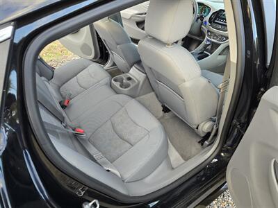 2016 Chevrolet Volt LT   - Photo 11 - Oregon City, OR 97045