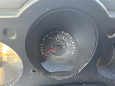 2002 Nissan Frontier Standard   - Photo 10 - Oregon City, OR 97045