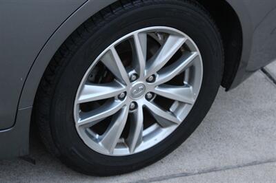 2015 INFINITI Q50 Premium   - Photo 8 - Roseville, CA 95678