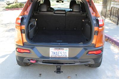 2015 Jeep Cherokee Trailhawk   - Photo 23 - Roseville, CA 95678