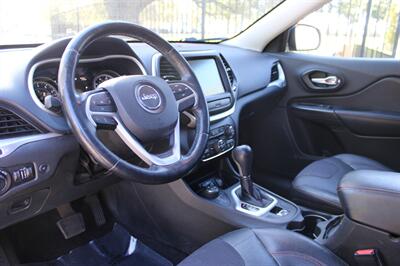 2015 Jeep Cherokee Trailhawk   - Photo 11 - Roseville, CA 95678