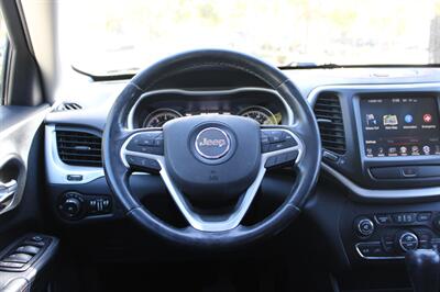 2015 Jeep Cherokee Trailhawk   - Photo 13 - Roseville, CA 95678