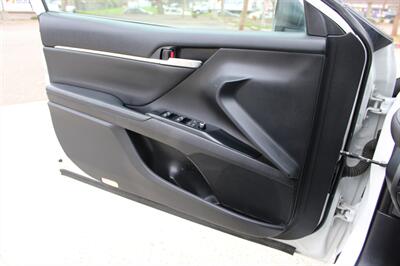 2020 Toyota Camry XSE   - Photo 9 - Roseville, CA 95678