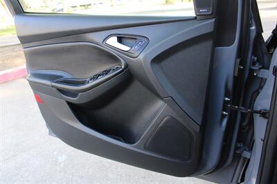 2017 Ford Focus RS - Photo 11 - Roseville, CA 95678