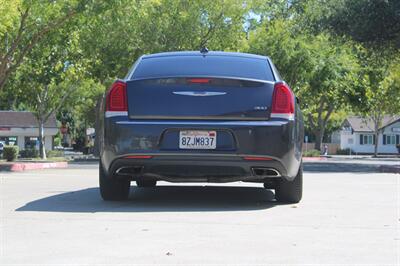 2019 Chrysler 300 Touring - Photo 6 - Roseville, CA 95678