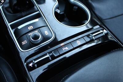 2018 Kia Stinger Premium   - Photo 23 - Roseville, CA 95678