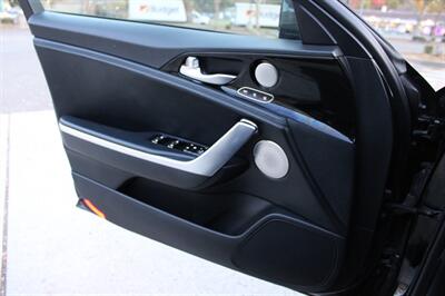 2018 Kia Stinger Premium   - Photo 10 - Roseville, CA 95678