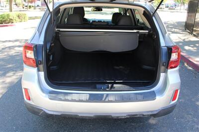 2015 Subaru Outback 2.5i Limited - Photo 21 - Roseville, CA 95678