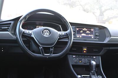 2019 Volkswagen Jetta SE   - Photo 14 - Roseville, CA 95678