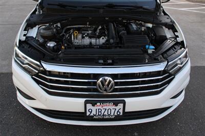 2019 Volkswagen Jetta SE   - Photo 28 - Roseville, CA 95678