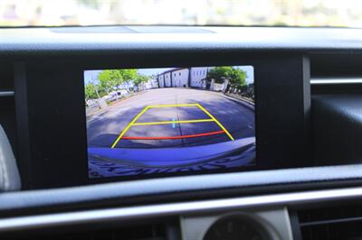 2016 Lexus IS 200t   - Photo 17 - Roseville, CA 95678