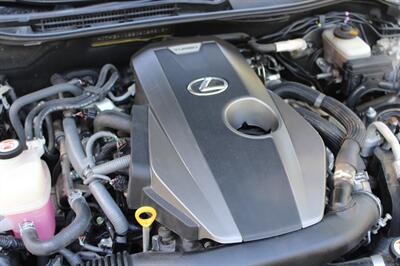 2016 Lexus IS 200t   - Photo 27 - Roseville, CA 95678