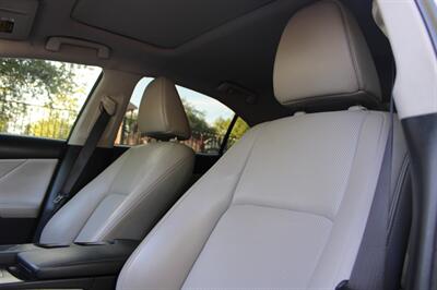 2016 Lexus IS 200t   - Photo 13 - Roseville, CA 95678