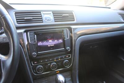 2017 Volkswagen Passat 1.8T Comfortline   - Photo 15 - Roseville, CA 95678