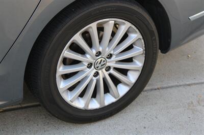 2017 Volkswagen Passat 1.8T Comfortline   - Photo 8 - Roseville, CA 95678
