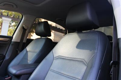 2017 Volkswagen Passat 1.8T Comfortline   - Photo 12 - Roseville, CA 95678