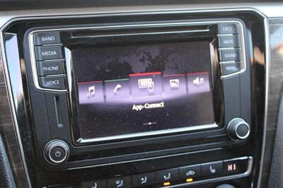 2017 Volkswagen Passat 1.8T Comfortline   - Photo 17 - Roseville, CA 95678