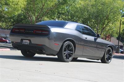 2017 Dodge Challenger R/T Plus - Photo 5 - Roseville, CA 95678