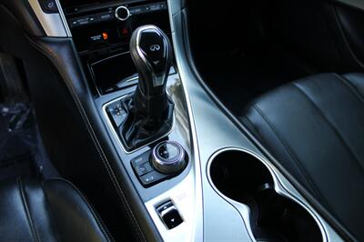 2018 INFINITI Q60 3.0T Luxe   - Photo 17 - Roseville, CA 95678