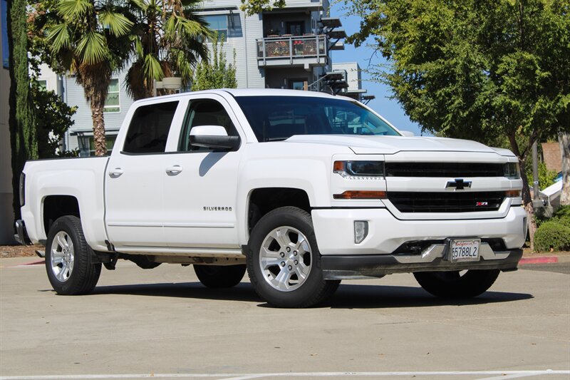 2018 Chevrolet Silverado 1500 LT Z71 - Photo 1 - Roseville, CA 95678
