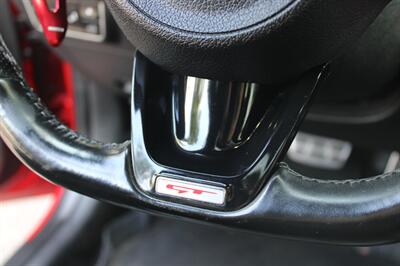 2018 Kia Stinger GT2   - Photo 15 - Roseville, CA 95678