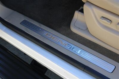 2013 GMC Yukon Denali   - Photo 11 - Roseville, CA 95678