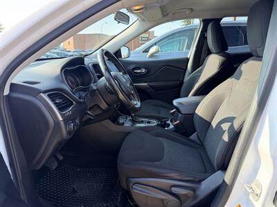 2019 Jeep Cherokee Sport   - Photo 11 - Edmonton, AB T5S 1P8