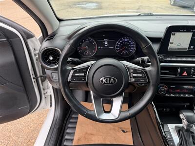 2019 Kia Forte EX Limited  ONE OWNER - Photo 14 - Edmonton, AB T5S 1P8