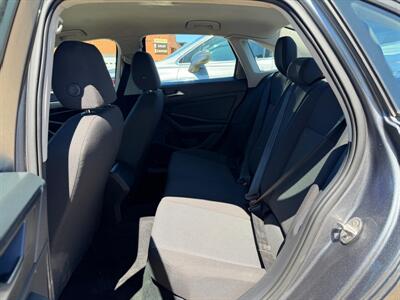 2019 Volkswagen Jetta Comfortline   - Photo 7 - Edmonton, AB T5S 1P8