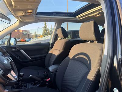 2018 Subaru Forester 2.5i Touring  NO ACCIDENTS - Photo 9 - Edmonton, AB T5S 1P8