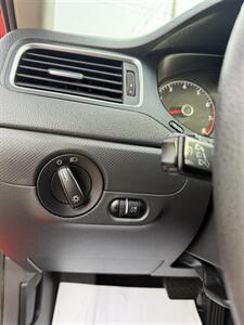 2014 Volkswagen Jetta Trendline Plus - Photo 14 - Edmonton, AB T5L 1A4