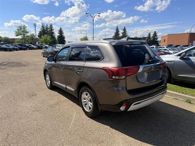 2020 Mitsubishi Outlander SE   - Photo 4 - Edmonton, AB T5S 1P8