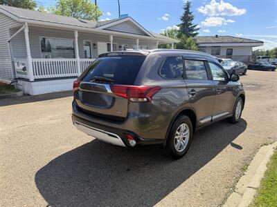 2020 Mitsubishi Outlander SE   - Photo 6 - Edmonton, AB T5S 1P8