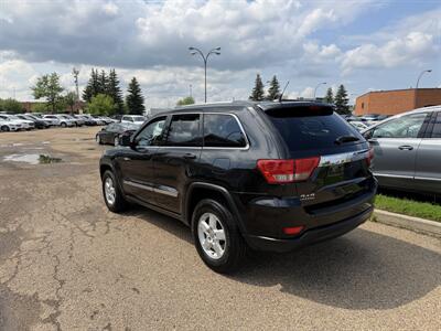 2011 Jeep Grand Cherokee Laredo   - Photo 4 - Edmonton, AB T5S 1P8